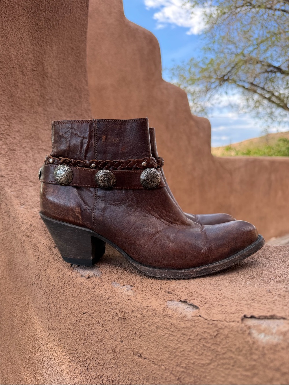 Idyllwind Leather Western Ankle Booties by Miranda Lambert size 8.5